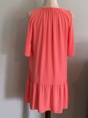 NEW Amanda Uprichard short cold shoulder dress in coral peach size small thumbnail 3