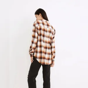 Madewell Flannel Side-Button Oversized‎ Ex-Boyfriend Shirt in Bickett Plaid thumbnail 7