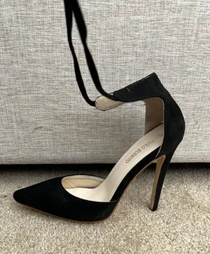 Paolo Russoto Black Tie Around Heels thumbnail 1