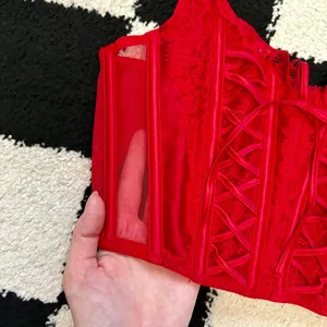 VS Dream Angels Red Lace Bustier XS thumbnail 3