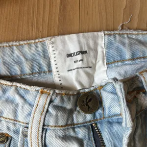 One Teaspoon High Rise awesome baggies Jeans thumbnail 2