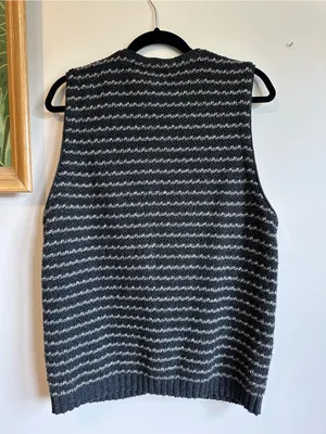Coldwater Creek Vintage Striped V Neck Button Down Sweater Vest Womens Medium thumbnail 5