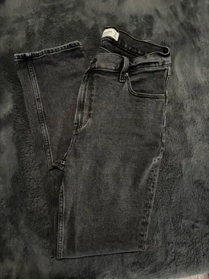 Abercrombie The 90s Slim Ultra High-Rise thumbnail 4