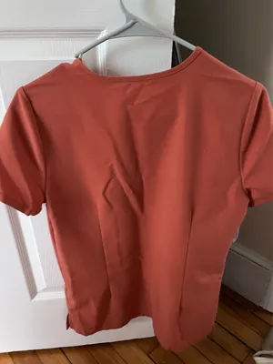 FIGS Scrub Top thumbnail 2