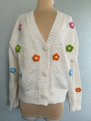 Coco & Shay 3D Puffy Flower Cardigan Size Large thumbnail 1