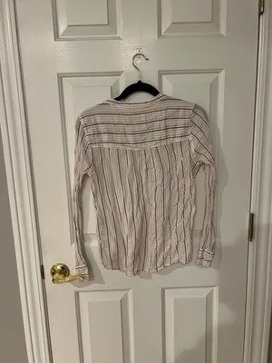 Abercrombie And Ditch Top thumbnail 4