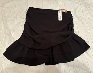 Black skirt by glam size large thumbnail 1