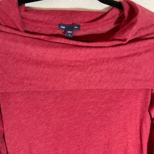 GAP Lightweight Sweater thumbnail 4
