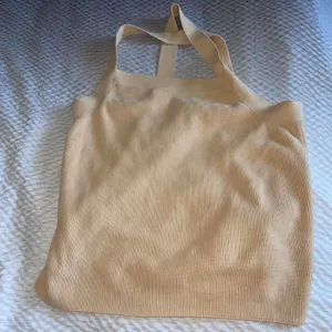 Banana Republic Cream Ribbed Tank - Size Large thumbnail 1
