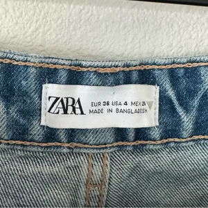 ZARA Size 4 High Rise Ripped Straight Denim Blue Jeans Distressed 100% Cotton thumbnail 10