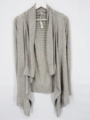 Lululemon Live Healthy Wrap Cardigan Grey Cashmere Bamboo Blend Size 4 thumbnail 2