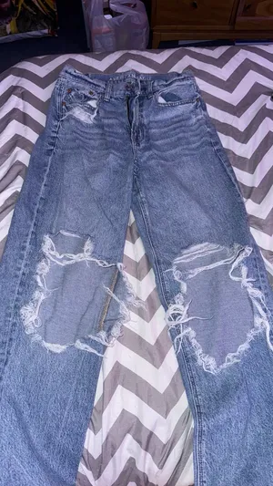 American Eagle Jeans thumbnail 2