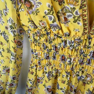 Max Studio Yellow Floral Smocked V-Neck‎ Mini Dress Cottage Boho Feminine Spring thumbnail 3