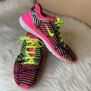 Nike Free Tr Fit 5 Pink Pow/Volt Black Athletic Shoes Size 7 thumbnail 12