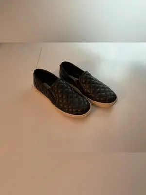 Steve Madden Black Quilted Slip-On Loafers thumbnail 3