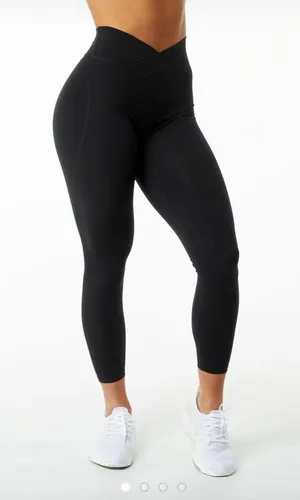 Alphalete Surface Power Leggings thumbnail 1