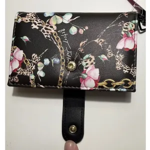 Betsey Johnson Xoleah Black Floral Leopard Gold Chain Tab‎ Card Case Wallet NWT thumbnail 4
