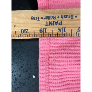 We The Free‎ Free People Pink Waffle Knit Thermal V-Neck Cropped Top XL thumbnail 6