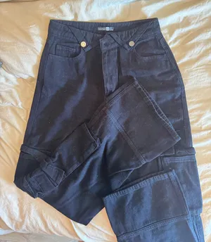 Boohoo black cargo jeans  thumbnail 1