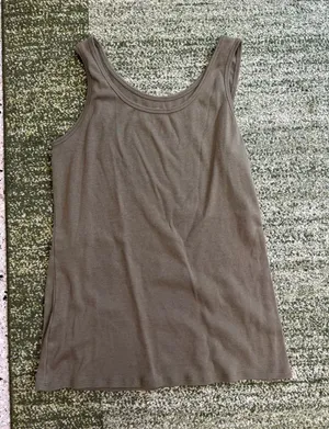 Olive green tank thumbnail 1