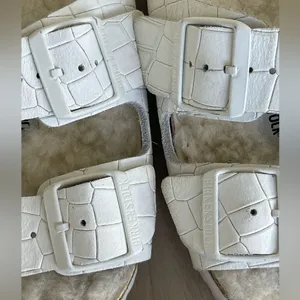 Birkenstock White Shearling-Lined Slide Sandals thumbnail 10