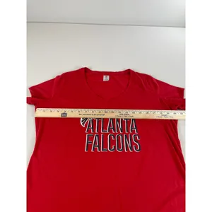 NFL Team Apparel Womens Red Atlanta Falcons V Neck Short Sleeve Tee XL thumbnail 4