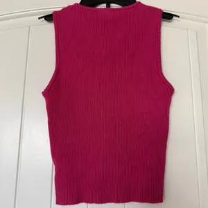 Hot Pink Ribbed Button-Up Tank Top 💖 Y2K Barbie Core | Size S/M | Stretch Knit Summer Essential thumbnail 7