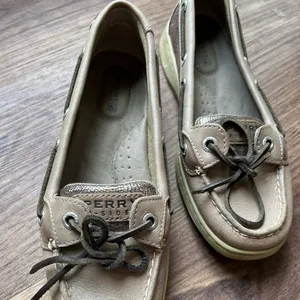 Sperry Topsider Woman’s Angelfish Metallic Boat Shoes 5.5 thumbnail 2
