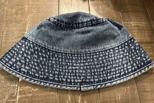 AERIE NWT Denim Bucket Hat One Size 100% Cotton‎ thumbnail 1