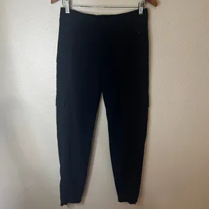 Athleta Chelsea Cargo Lined Jogger Pants in black 6 thumbnail 3