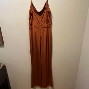Jason Wu Emmett Burnt Orange Rhinestone Cowl‎ Neck Jumpsuit Size Medium thumbnail 6