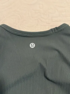 Lululemon Cropped Long Sleeve thumbnail 3