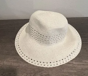 White Woven Sun Hat By GIANI BERNINI thumbnail 1