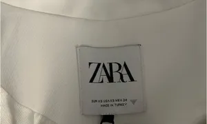 ZARA Cropped White Blazer thumbnail 3