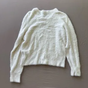 Old Navy Fuzzy Eyelash Crewneck Sweater thumbnail 6