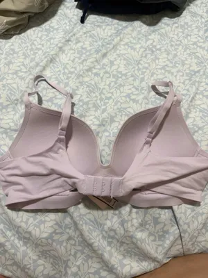 Victoria's Secret Bra thumbnail 2
