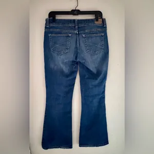 Aeropostale Hailey Flare Curvy Women’s Jeans Size 5/6 Short thumbnail 3