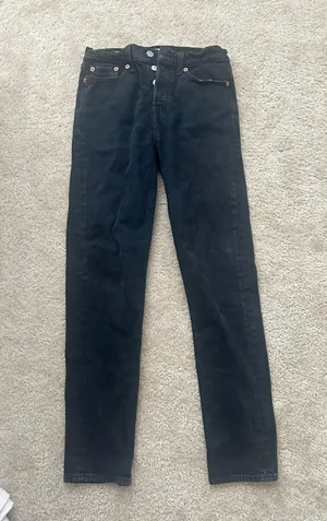 Levi's Wedgie Straight Jeans thumbnail 1