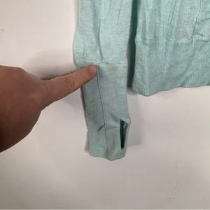 Lululemon Light‎ Blue Long Sleeve Sweater thumbnail 4