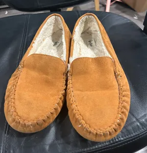 Plush-Lined Casual Moccasin Slippers in Camel Tan thumbnail 1