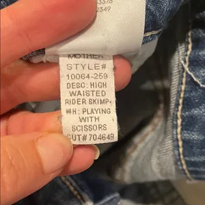 Women MOTHER Superior High Waisted Rider Skimp Jeans Wash Playing With Scissors thumbnail 10