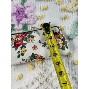 Home-X Floral‎ Tapestry Kiss Lock Clutch Bag Cream Red Yellow Rose SKU 65888 thumbnail 3