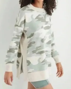 Aerie Oversized Camo Sweatshirt Crewneck Women’s Large thumbnail 1