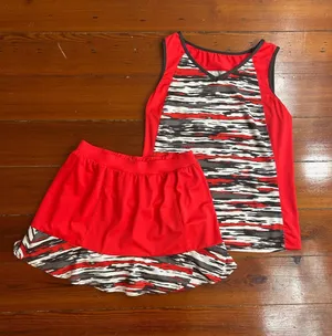 TAIL Women’s 2-Piece Golf & Tennis Outfit Tank Top Skort Set Sz S 👽💛 thumbnail 1