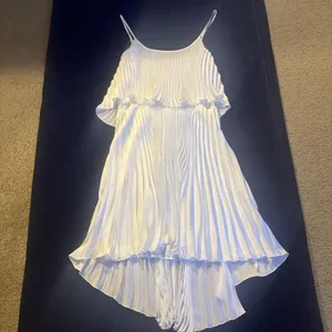 Cache High Low Accordion Pleated Dress Spaghetti Strap Size LARGE thumbnail 2