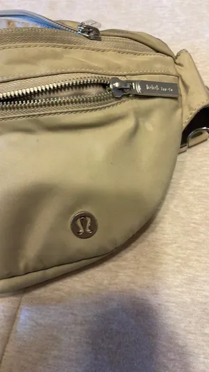 Tan Lululemon fanny pack  thumbnail 3