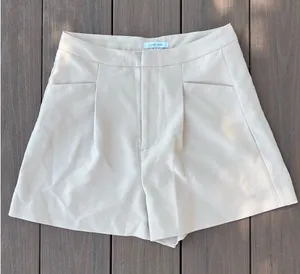 Love Tree High-Rise Shorts thumbnail 1