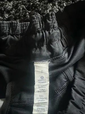 Lululemon Shorts thumbnail 4