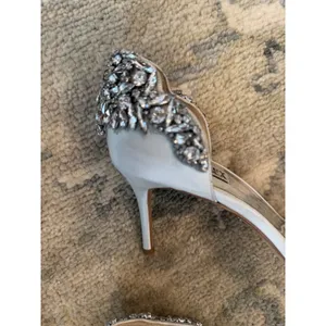Badgley Mischka Celeste Embellished Peep Toe Heels Wedding Bridal Sz 9.5 thumbnail 5