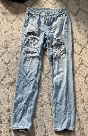 American Eagle Jeans thumbnail 1